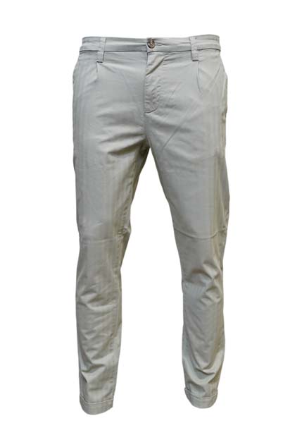 CHINOS