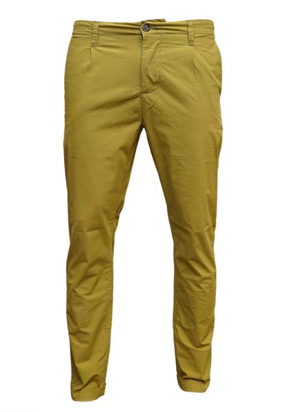 CHINOS